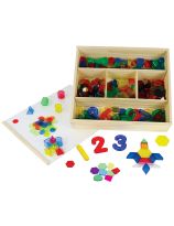 Ensemble de formes, blocs et chiffres translucides